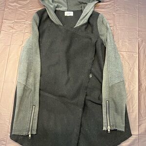 Jolie Women's Two-Tone Hooded Utility Jacket